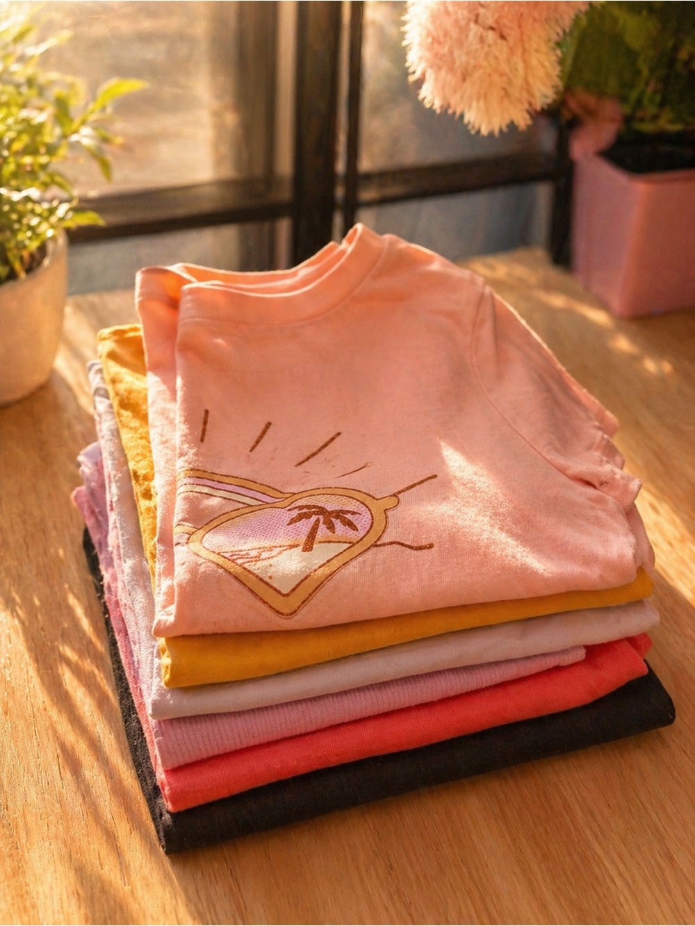 Old navy girls bundle size 6 Kids Peach Graphic Tee -